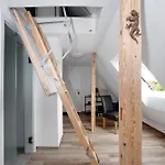 Neu Renovierte Dachgeschosswohnung * باد فورتساخ