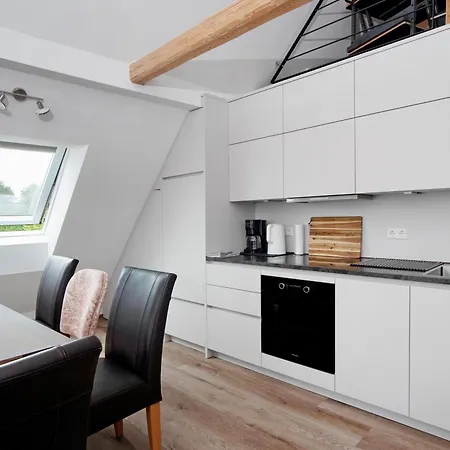 Neu Renovierte Dachgeschosswohnung * Bad Wurzach