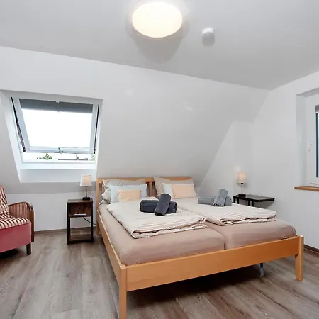 Neu Renovierte Dachgeschosswohnung Apartment Bad Wurzach